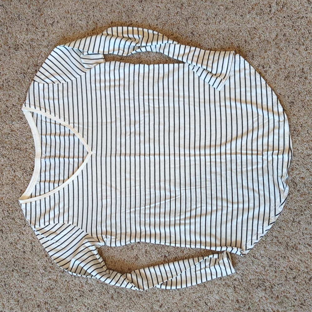 Women's Old Navy Striped Long Sleeve Shirt, Medium